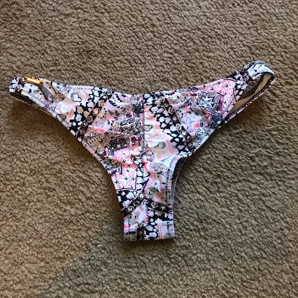 Victoria’s Secret bikini bottoms